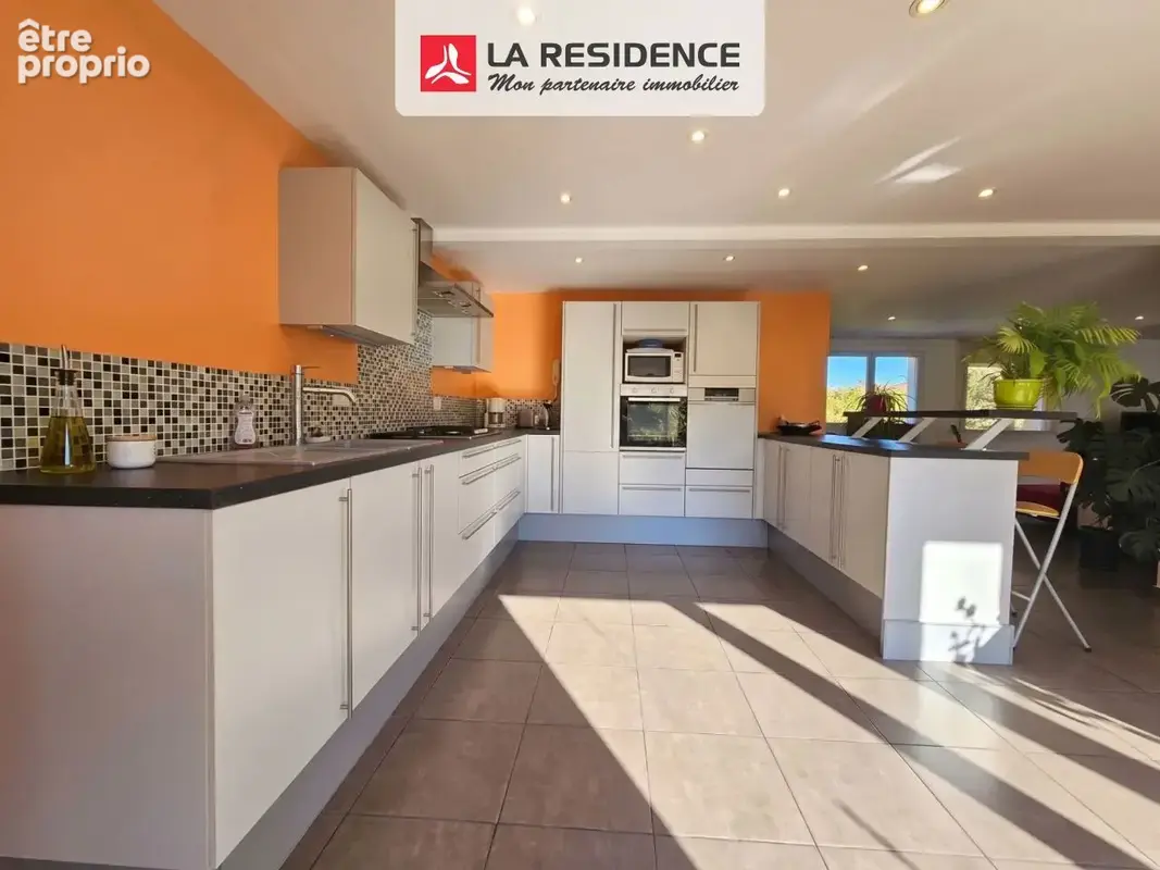 Maison 8 pièces 326 m² à vendre à Revel (31250) - photo 3