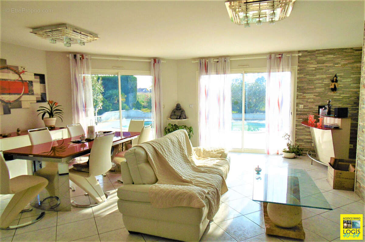Maison 5p + t2 - belus - photo 8