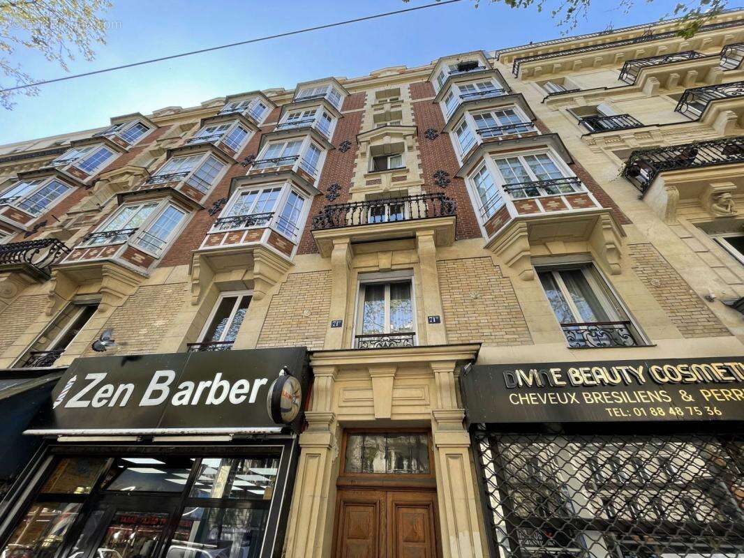 Appartement à PARIS-18E