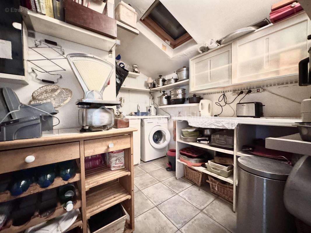 Maison à NISSAN-LEZ-ENSERUNE