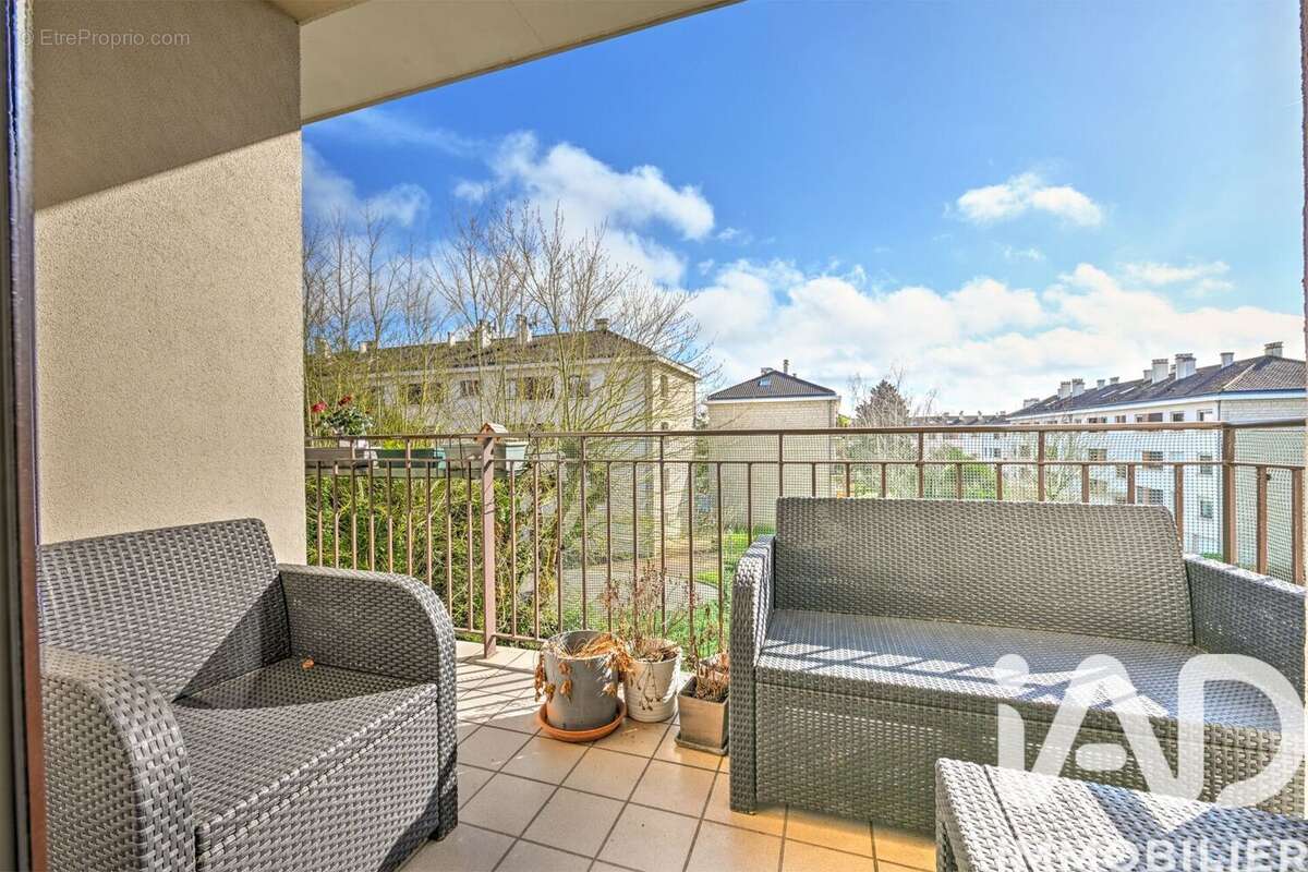 Photo 2 - Appartement à BAILLY