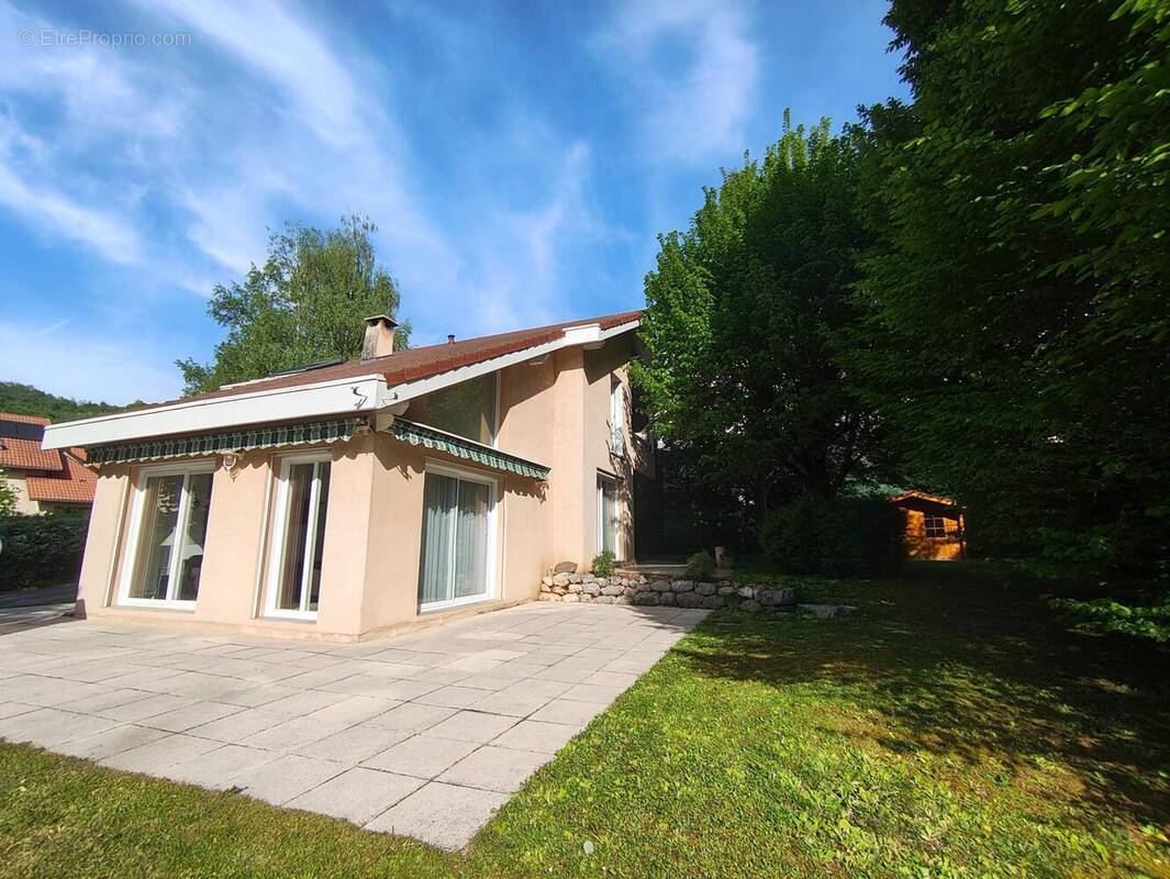 Photo 1 - Maison à VIZILLE