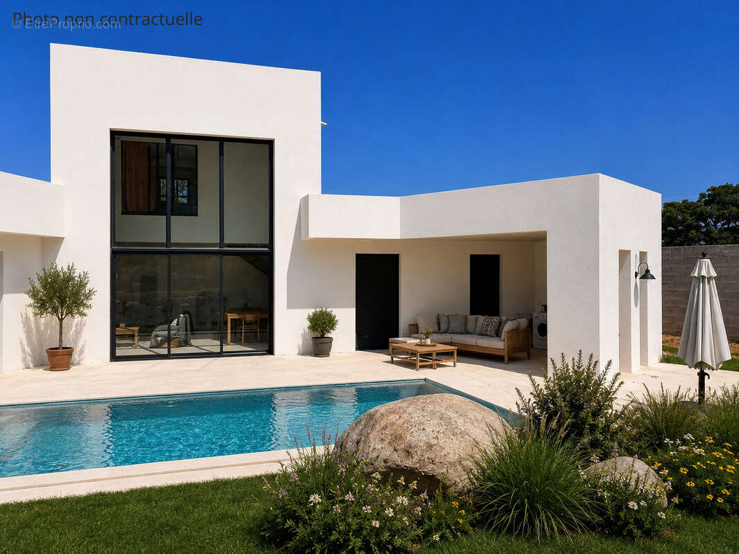 Maison à FIGARI
