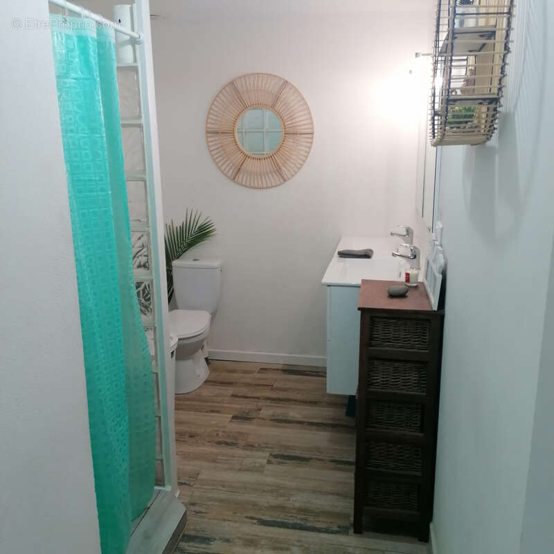 Maison à CAPESTERRE-BELLE-EAU