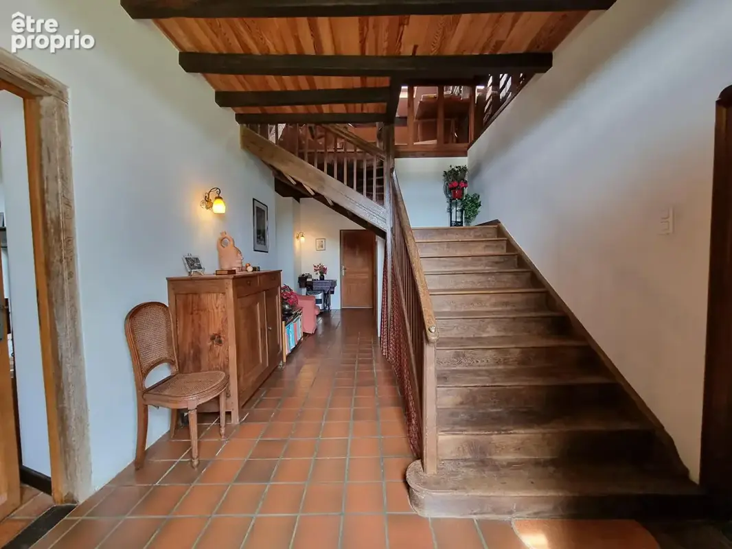 Maison de campagne sur terrain de 9738m² - photo 7