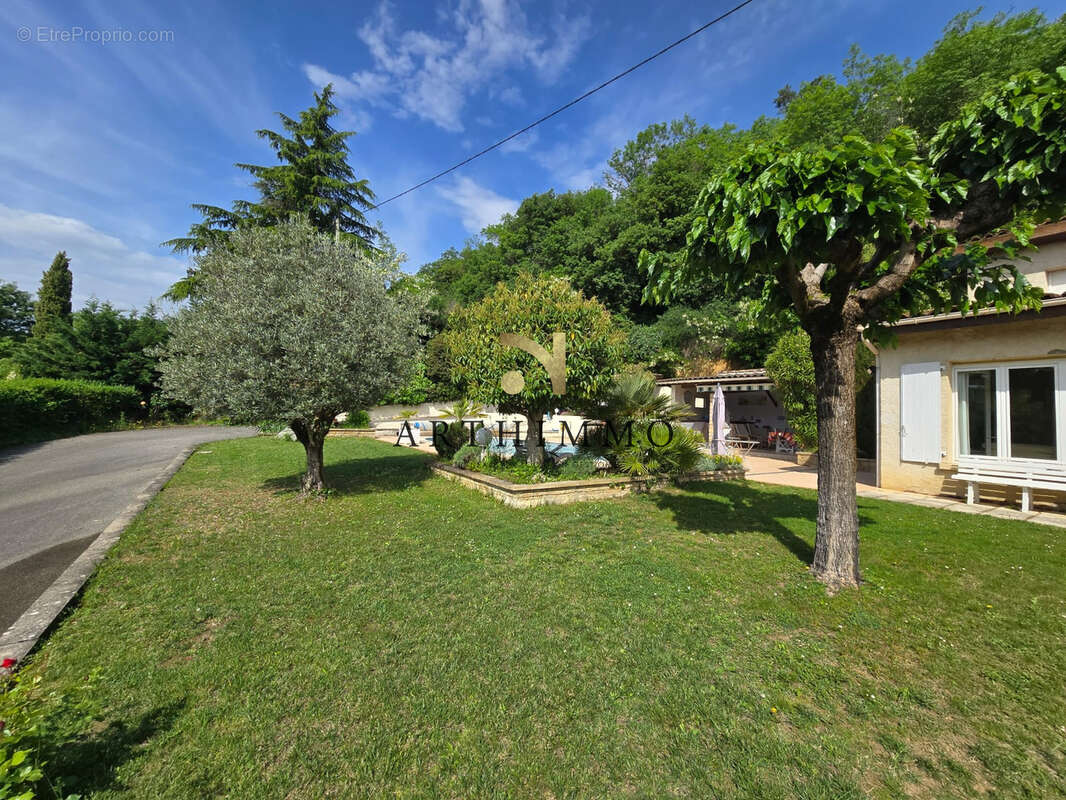 Maison à GEYSSANS
