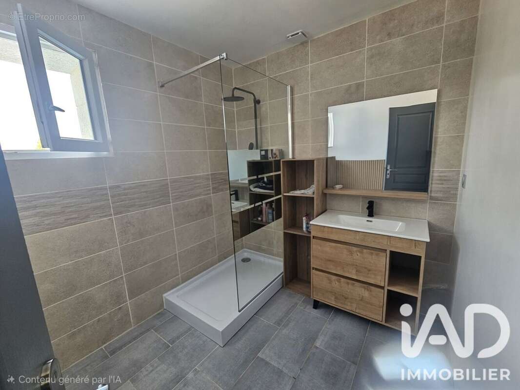 Maison 90 m² à La Breille-Les-Pins  - photo 8