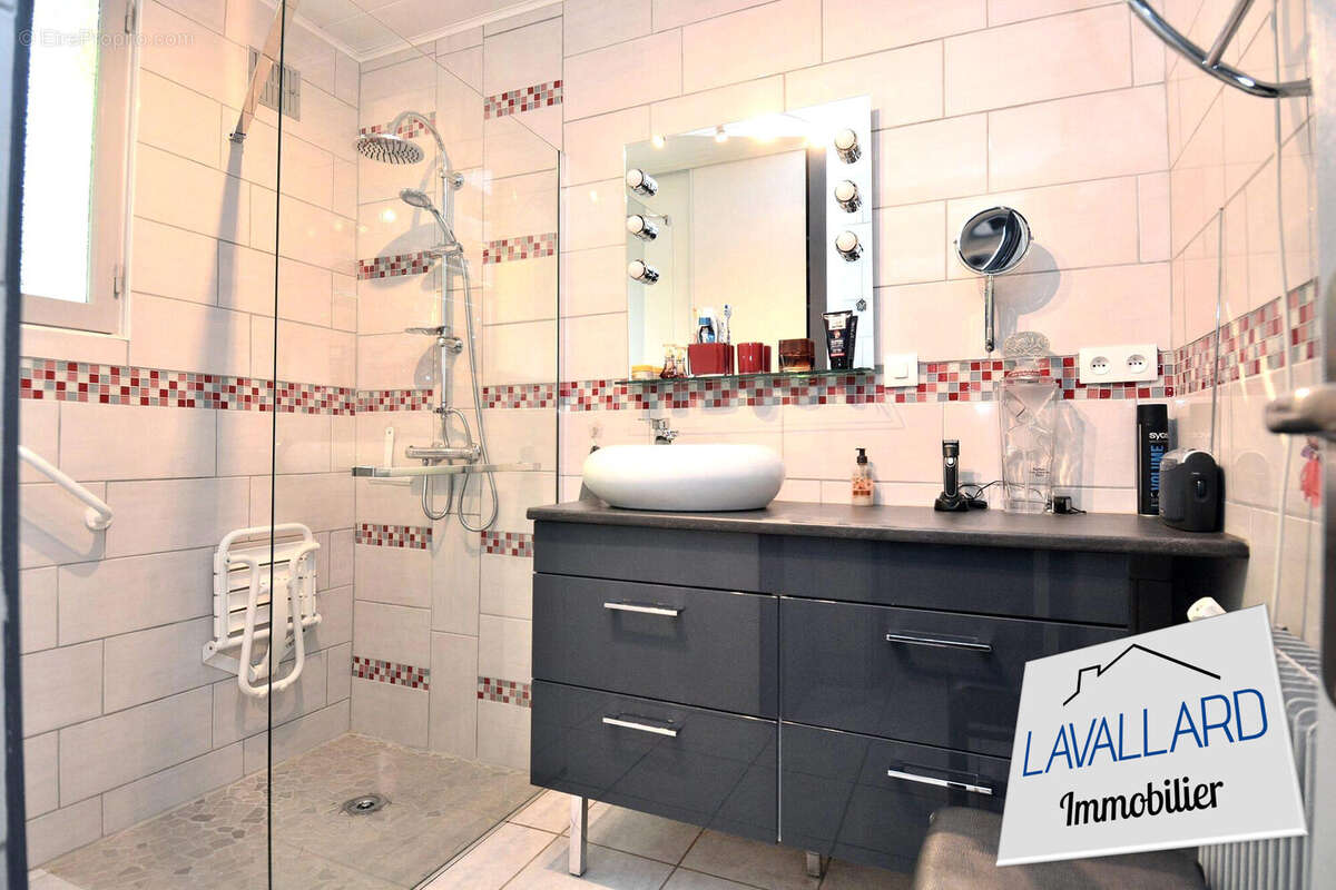 Maison à VILLERS-BOCAGE