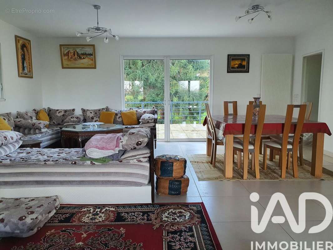 Photo 4 - Maison à VENANSAULT