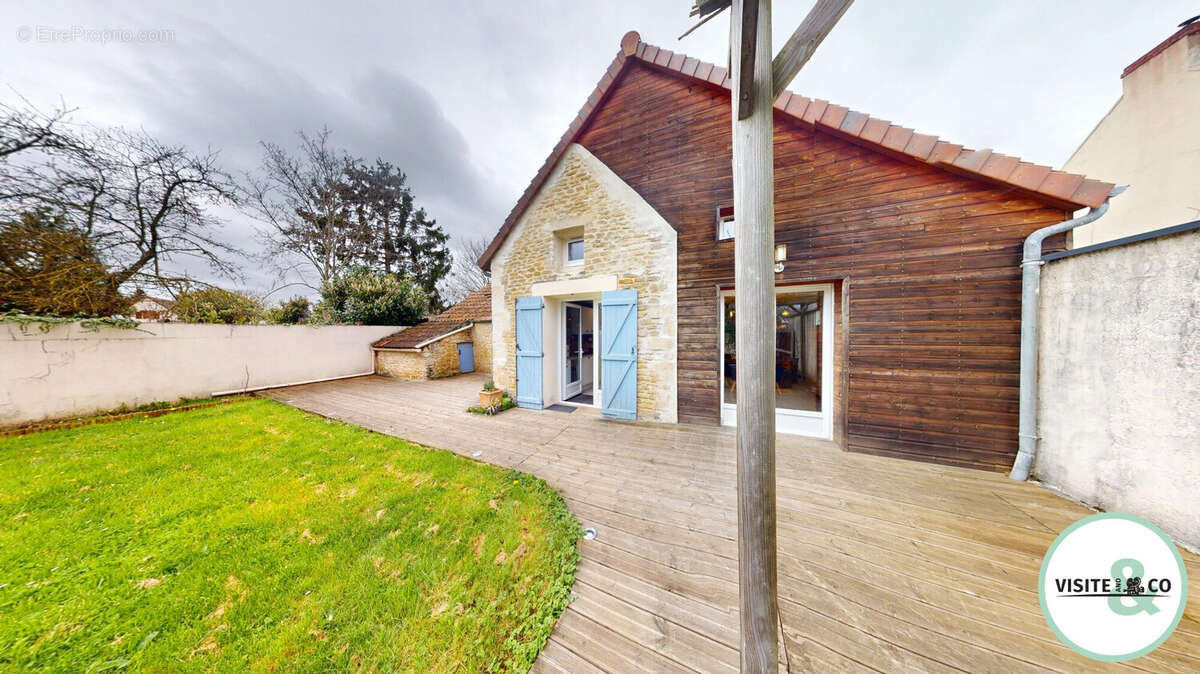 Maison à SANNERVILLE