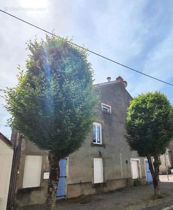 Maison à BLAISY-BAS