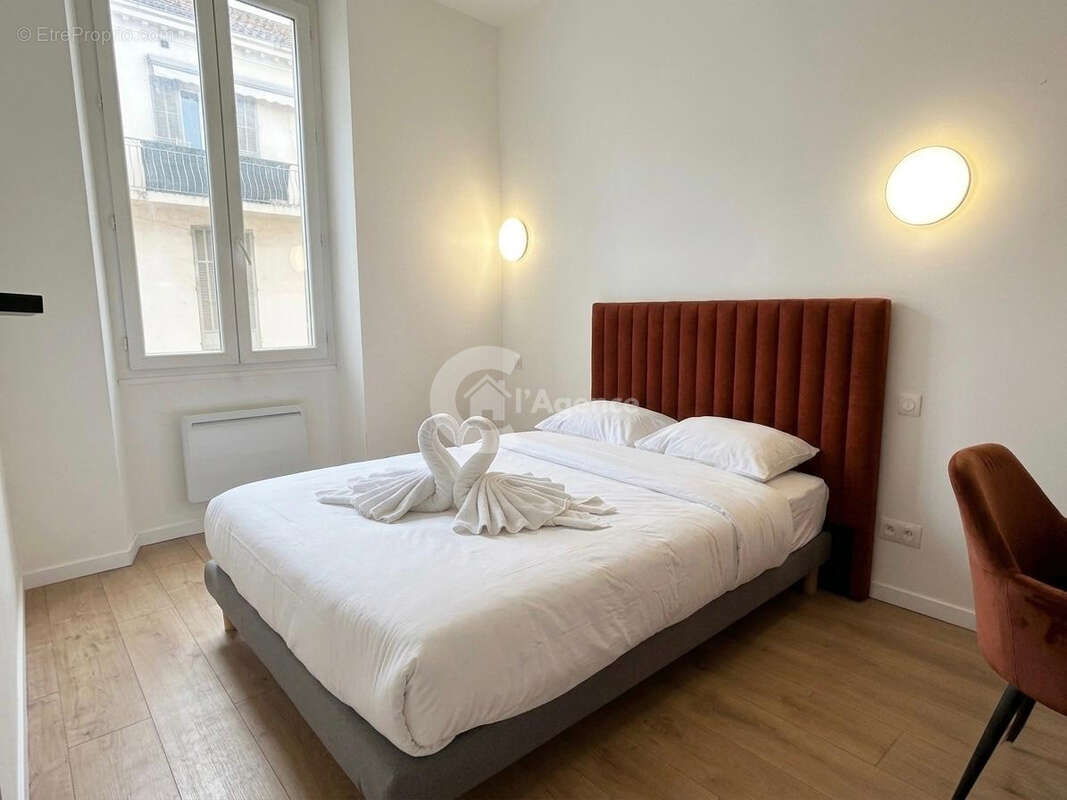 Appartement à VALLAURIS