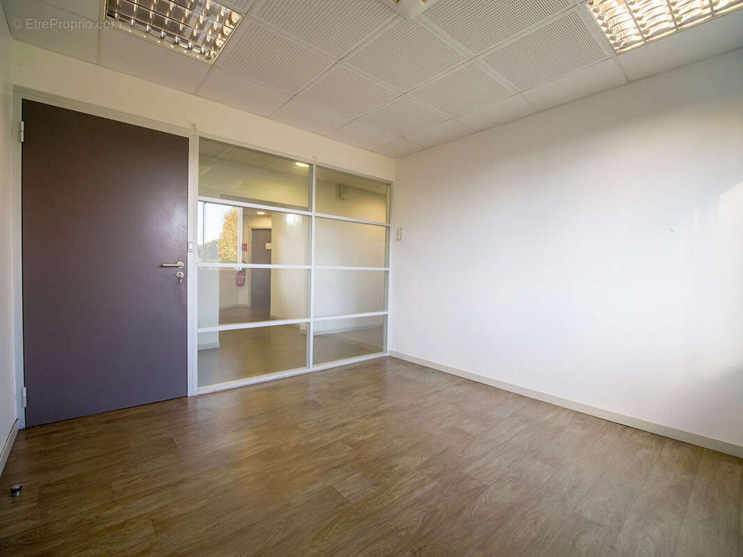 Commerce à AIRE-SUR-L&#039;ADOUR