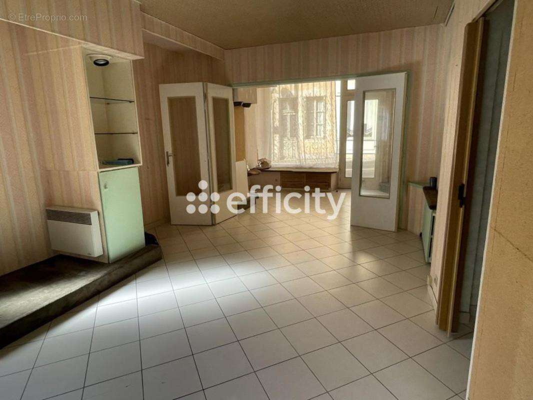 Maison à LA FERTE-BERNARD