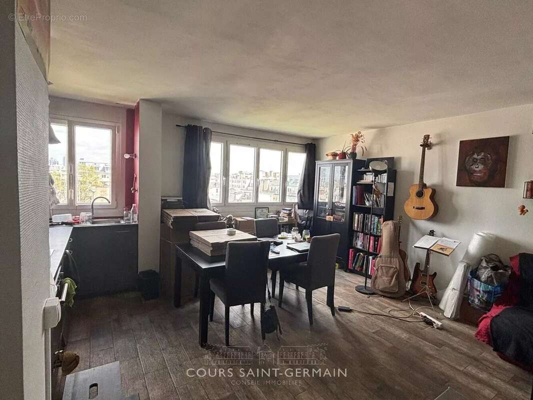 Appartement à PARIS-18E