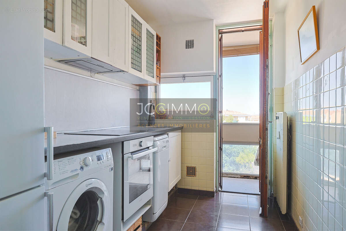 Appartement à HYERES