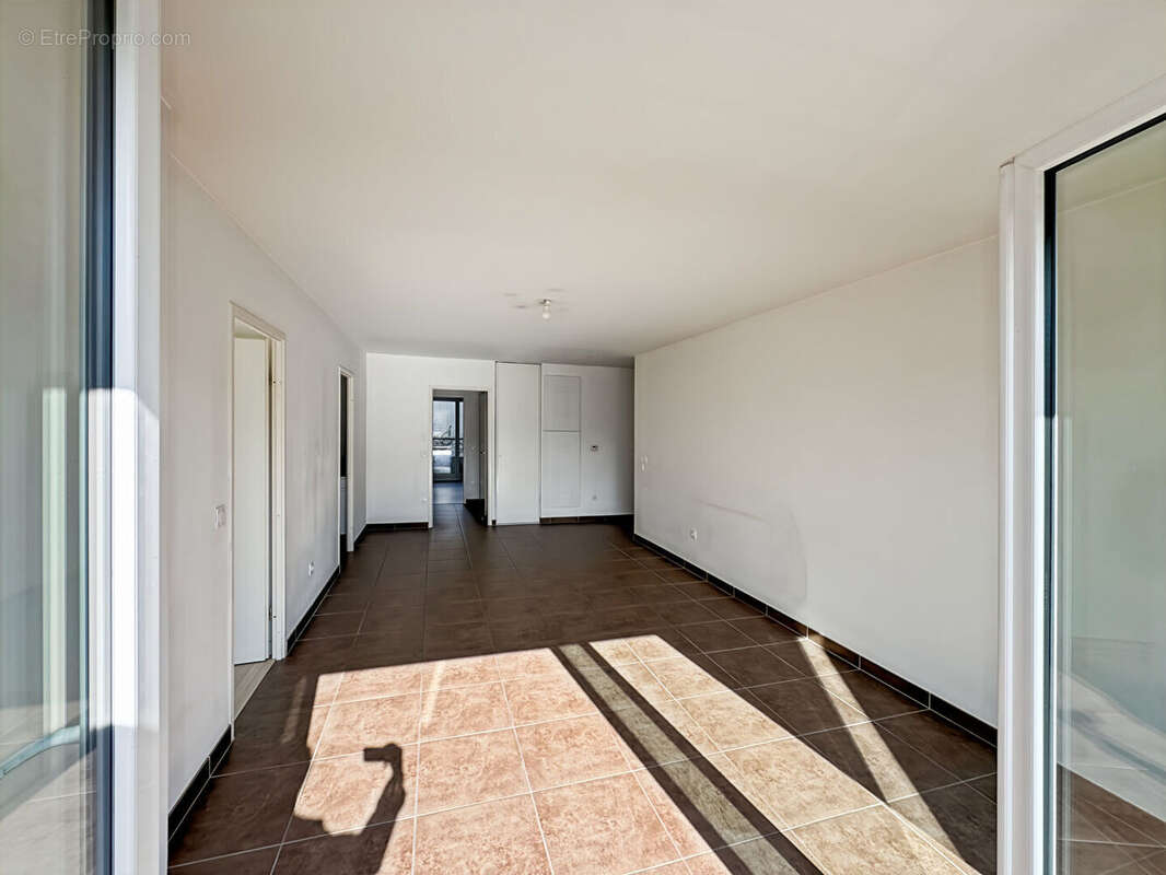 Appartement à ROSNY-SOUS-BOIS