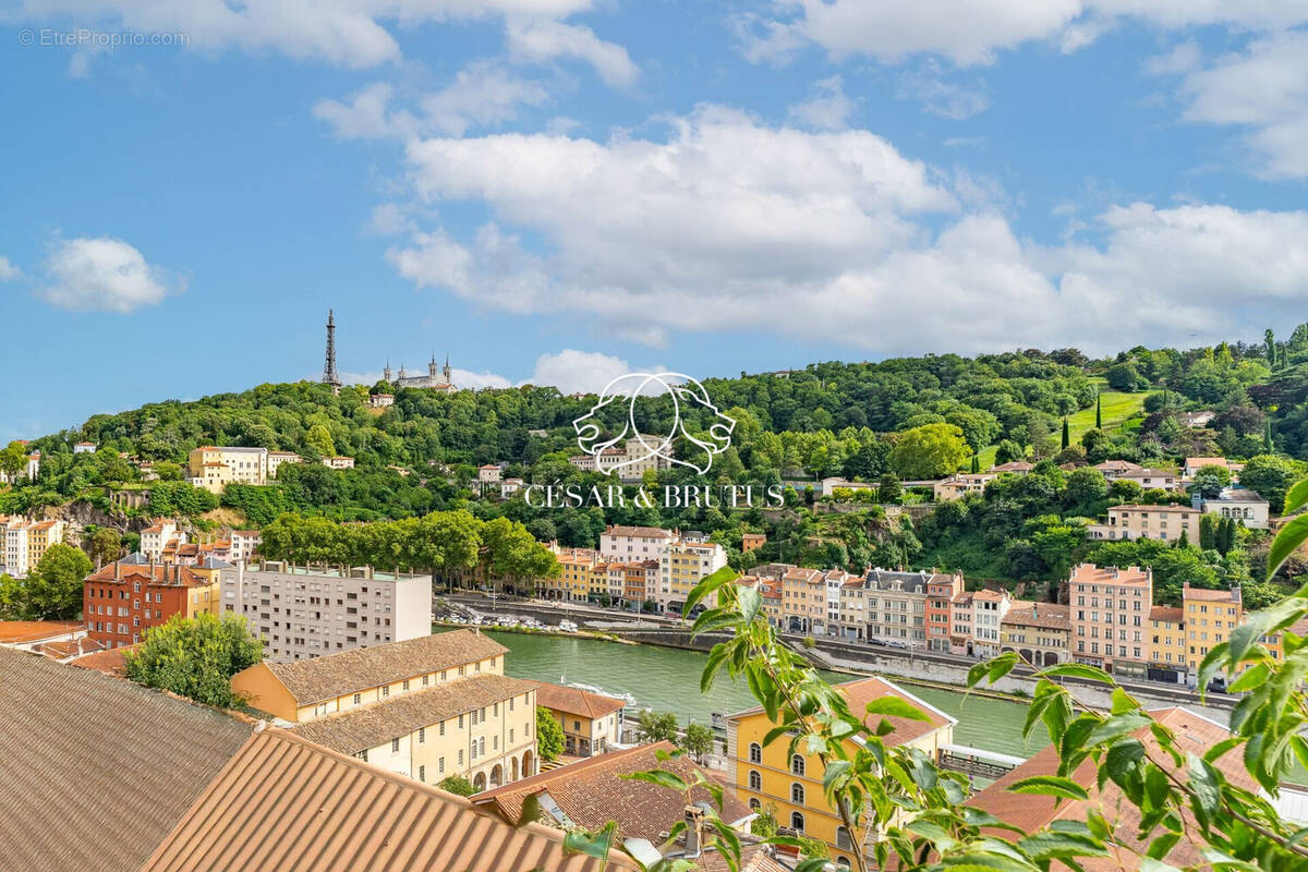Appartement à LYON-4E