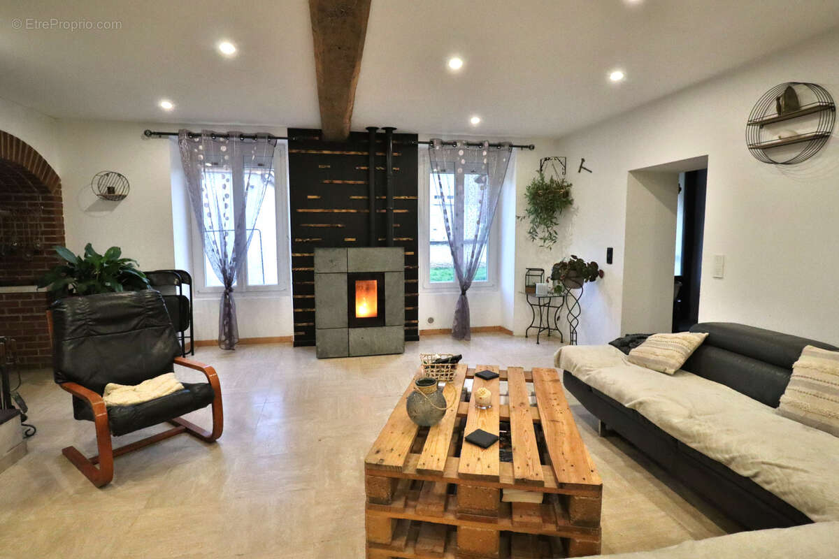 Maison à AUXON
