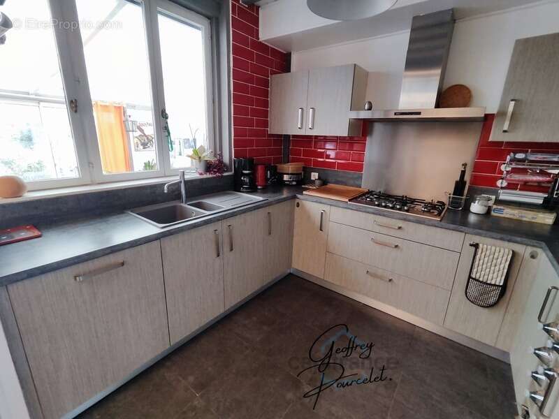 Maison à GROFFLIERS