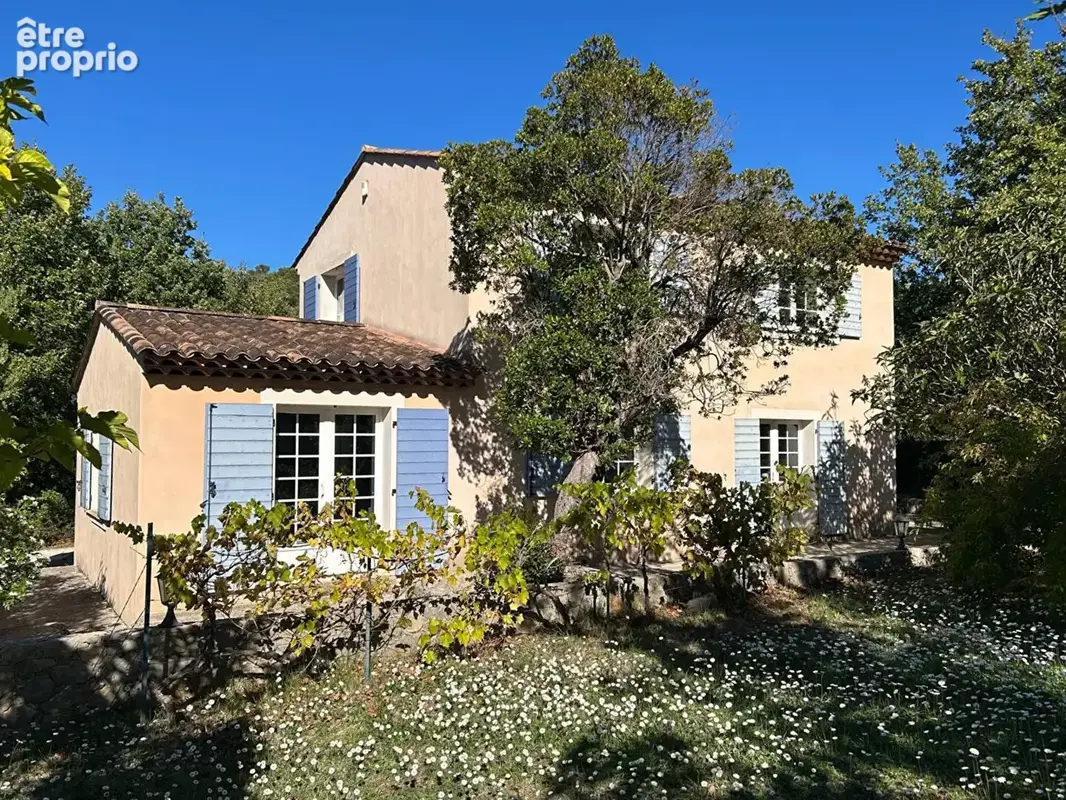 A vendre, la Celle, bastide provençale de 158m² sur 5525m² de terrain - photo 1