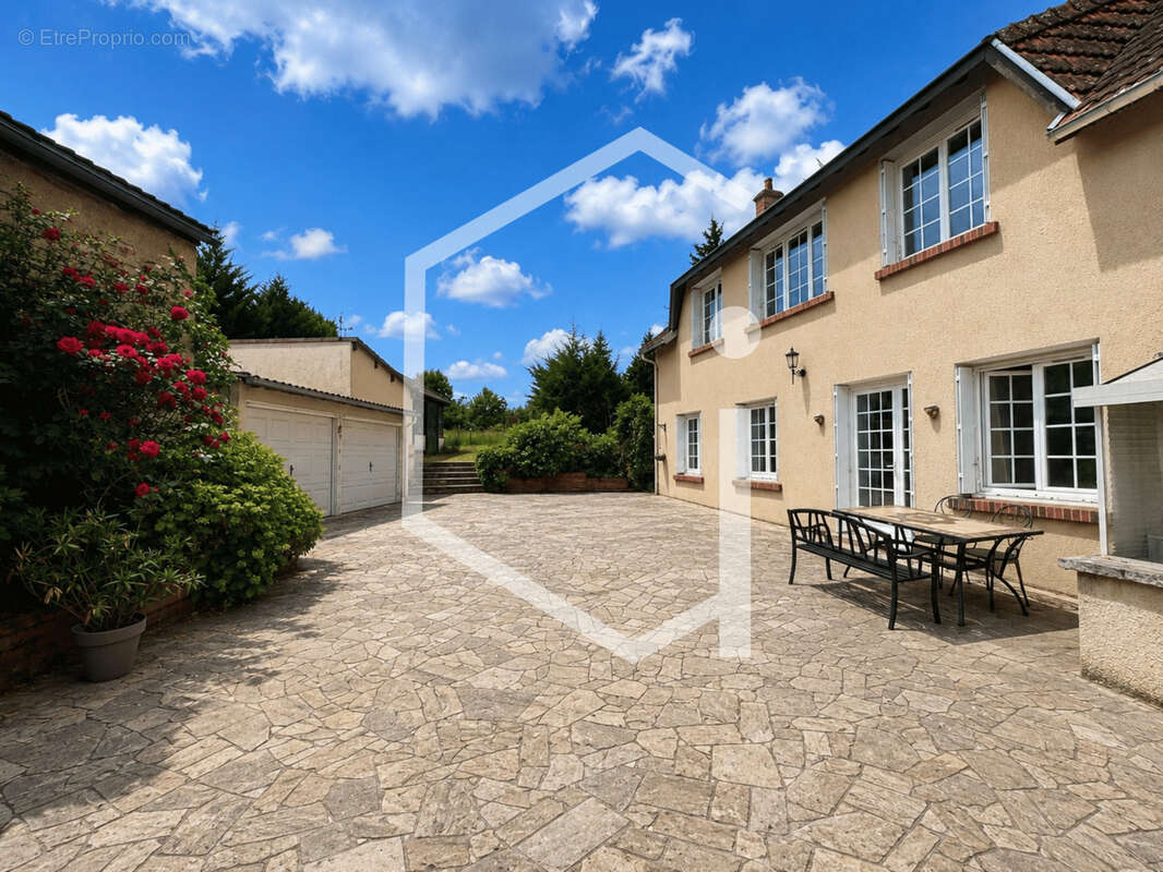 Maison à LERE