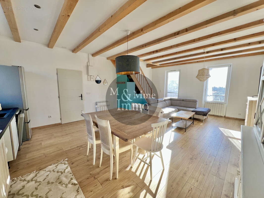 Appartement à SAINTE-TULLE