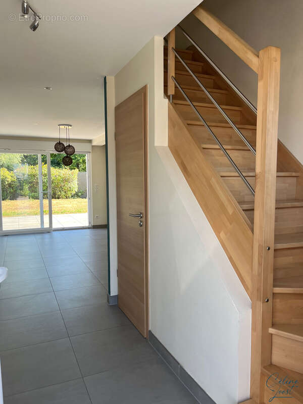 EXCLUSIF ! Situation calme pour cette maison de 2016, d'env. 116 m2 sur 4,55 ares - photo 4
