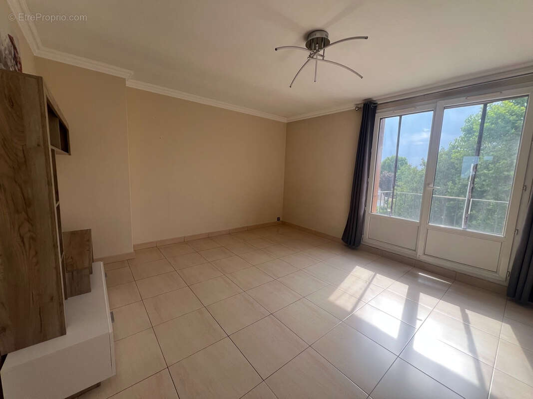 Appartement à MAISONS-LAFFITTE