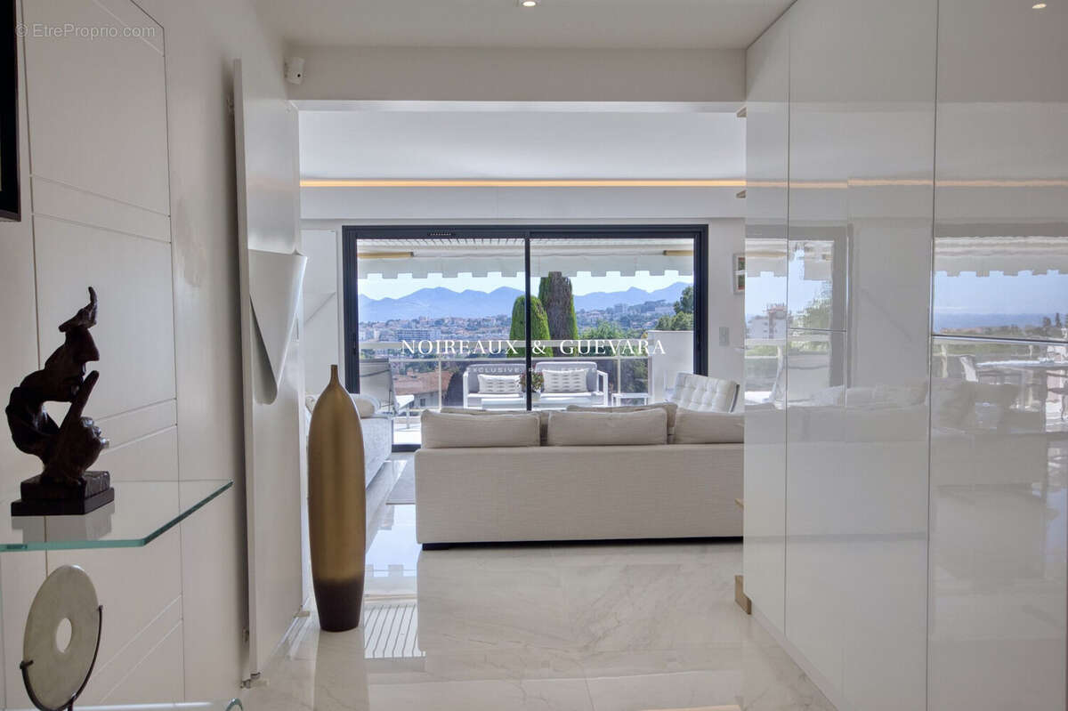Appartement 121 m² à Le Cannet  - photo 6