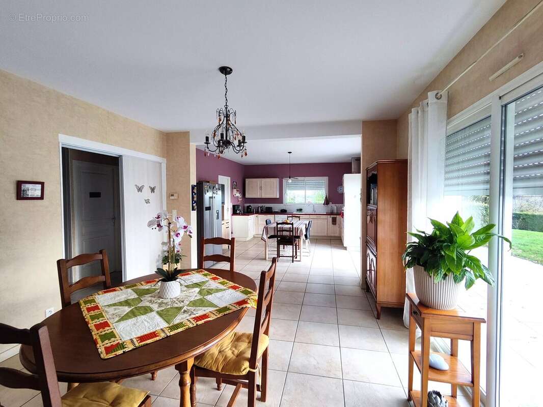 Maison à SAUVETERRE-DE-BEARN