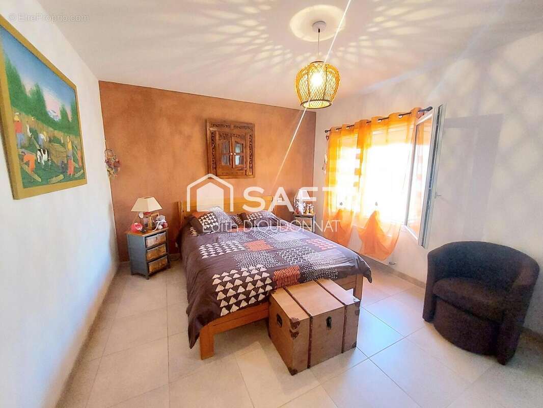 Maison 122 m² à Poiroux  - photo 7