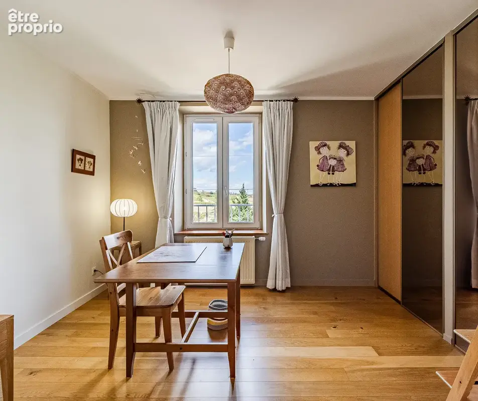 Au cœur de Lachassagne, belle maison de village 3 chambres - photo 6