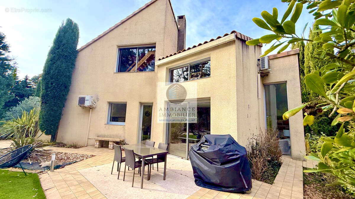 Maison à LORIOL-SUR-DROME