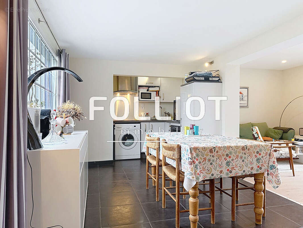 A VENDRE Maison de plain-pied 48 m² Centre Coutainville - photo 3