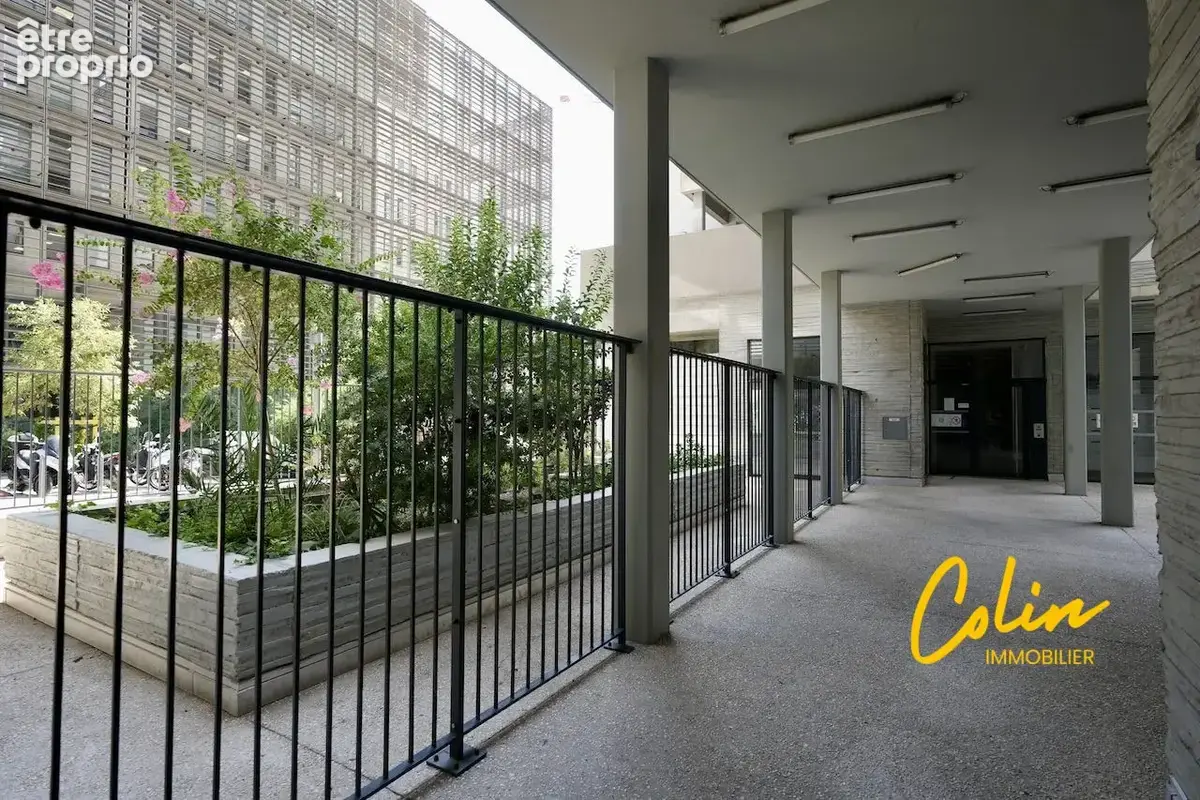Commerce 205 m² à Marseille-3e  - photo 8