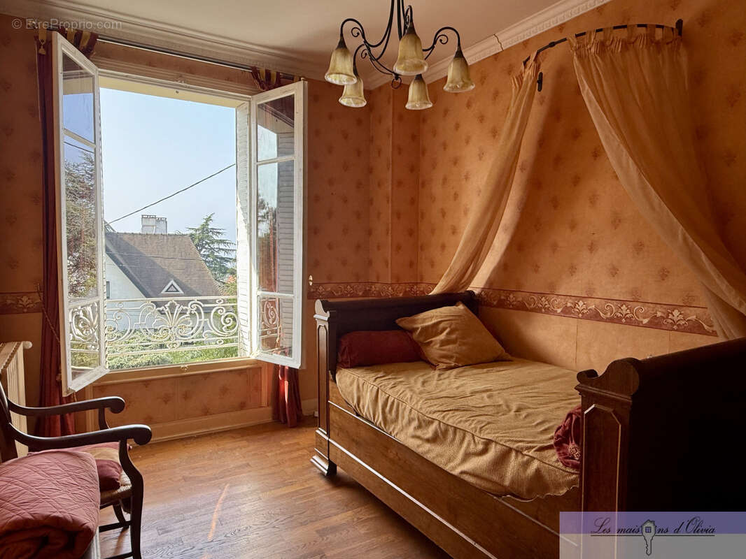 Maison à SUCY-EN-BRIE