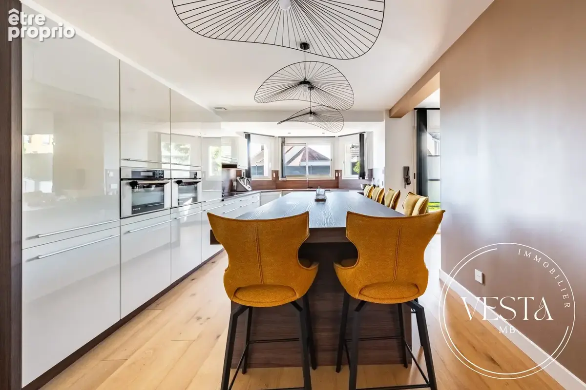 Maison 5 pièces 220 m² à vendre à Fontaine-Les-Dijon (21121) - photo 9