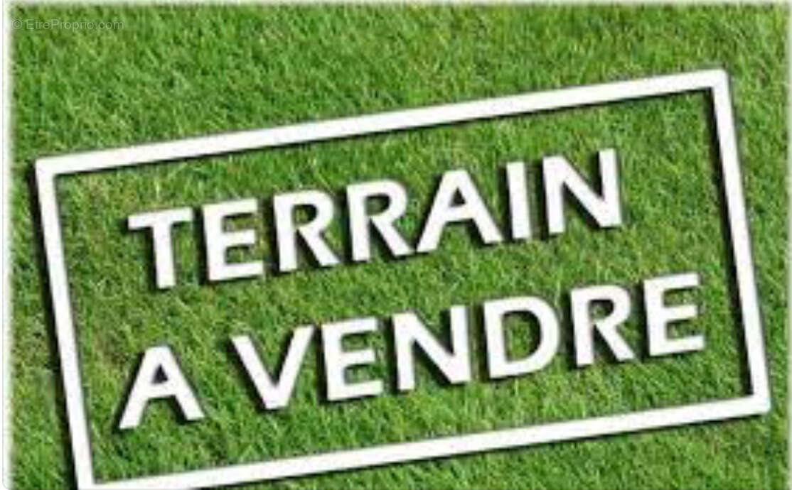 Terrain à MONTFORT-L&#039;AMAURY