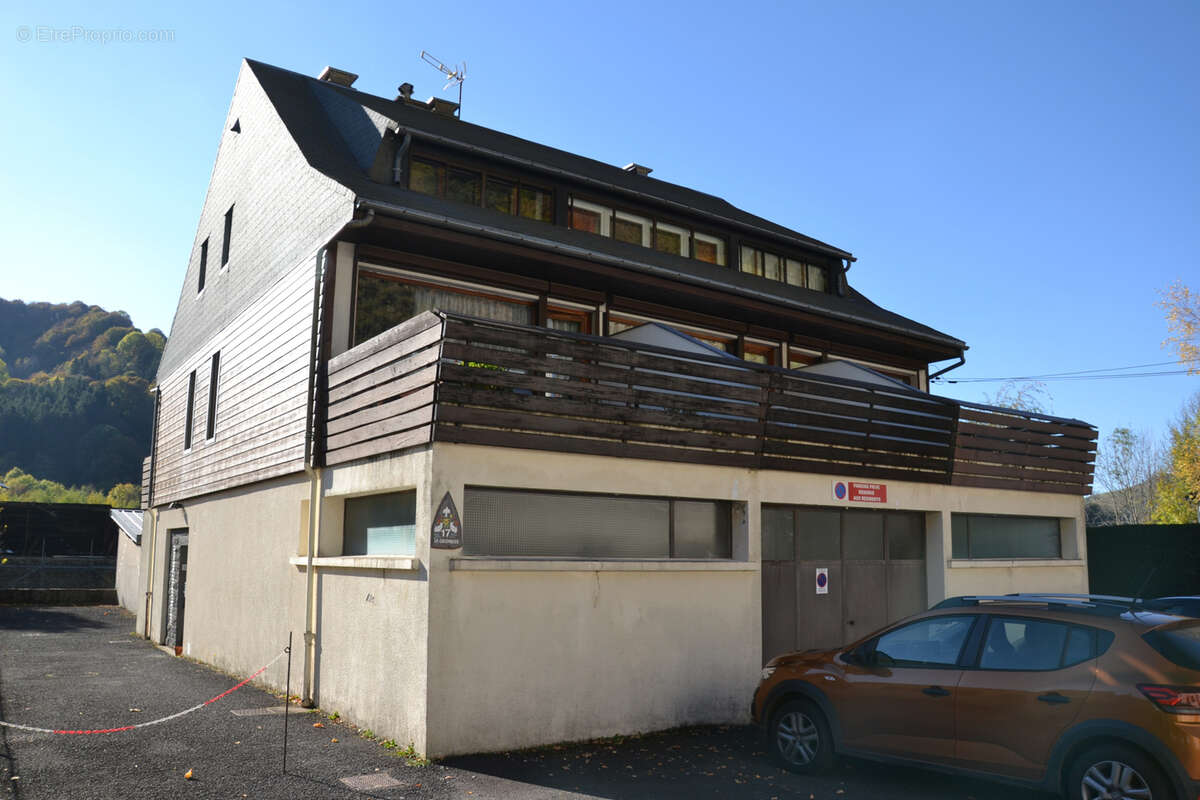 T2 de 29 m2 avec vues dégagées, parking et cave privative - photo 16