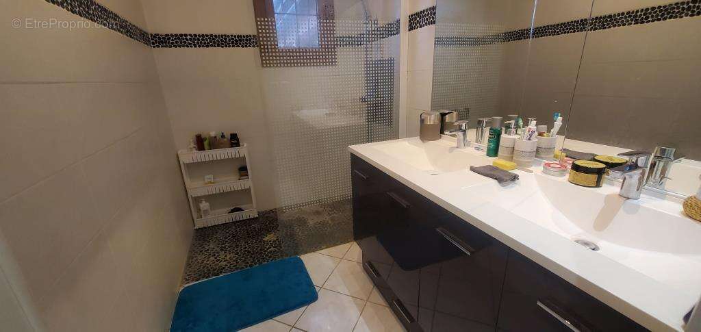 Maison à TOURVILLE-LA-CHAPELLE