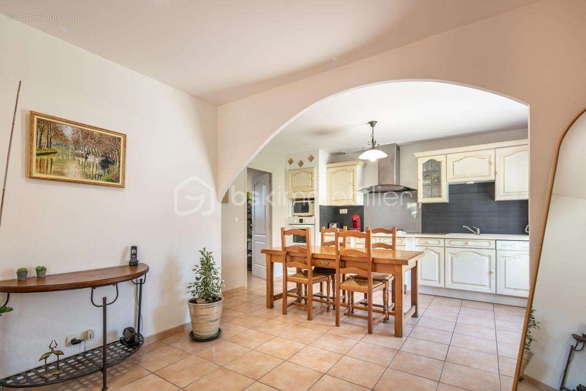 Maison à ROMANS-SUR-ISERE