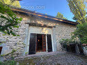 Maison à SAINT-BONNET-DES-QUARTS