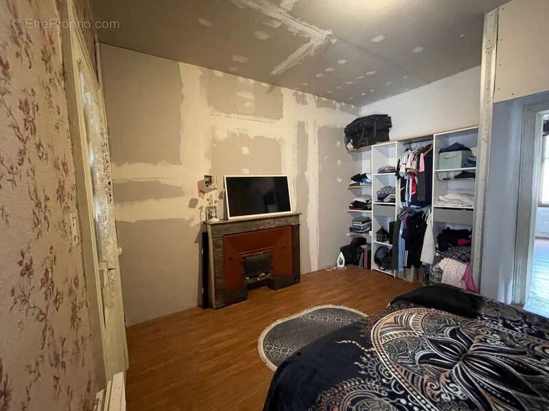 Appartement à DECAZEVILLE