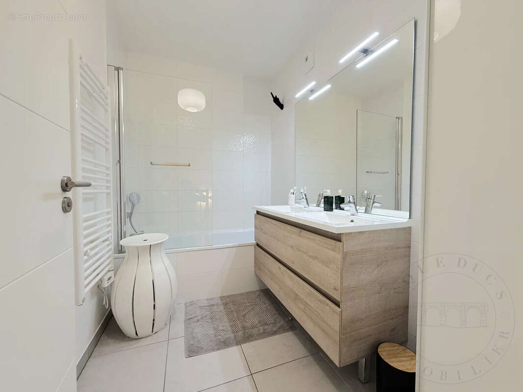 Appartement 107 m² à Chaponost  - photo 9