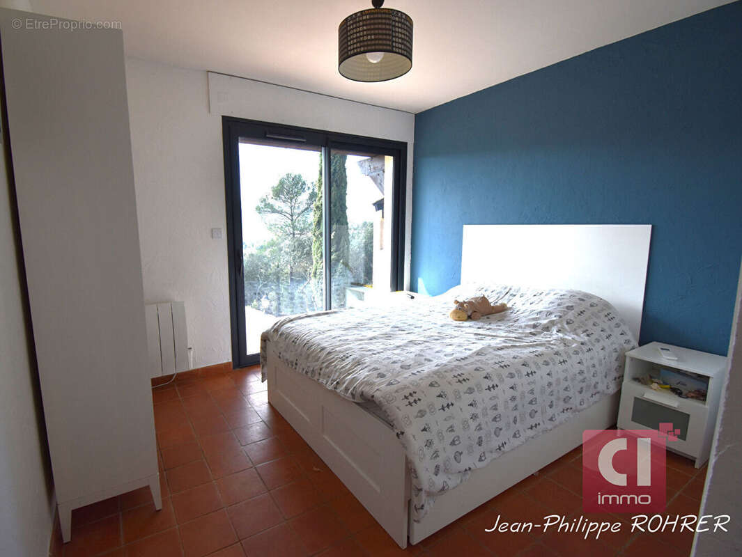 Maison à SAINTE-ANASTASIE-SUR-ISSOLE