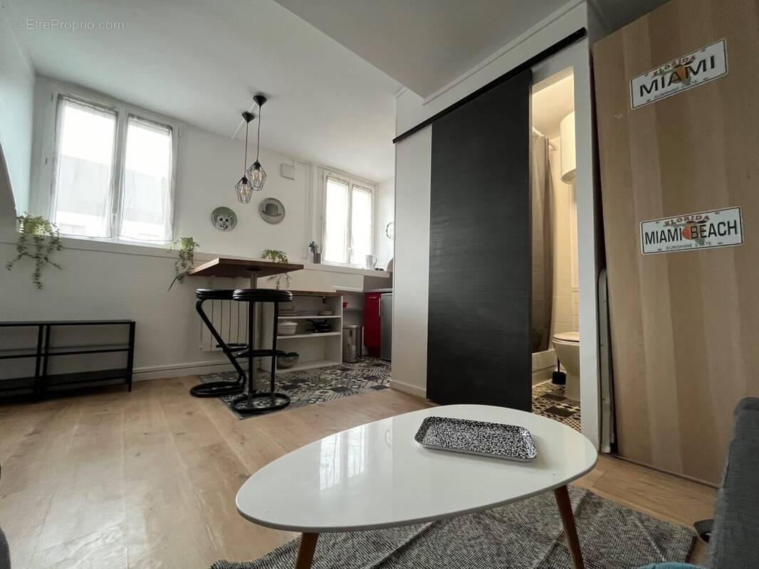 Appartement à PARIS-11E