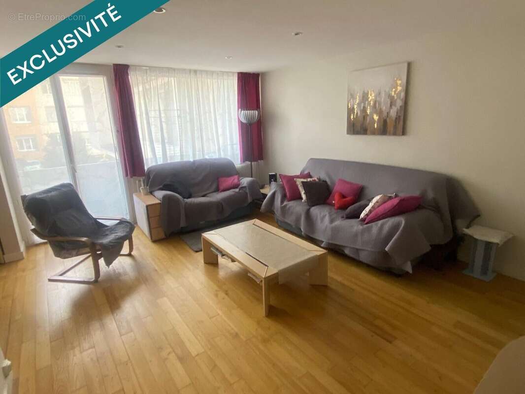 Photo 2 - Appartement à IRIGNY