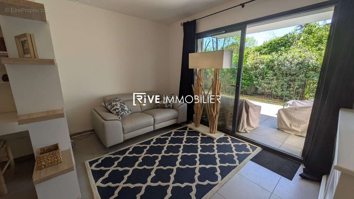 Appartement à EVIAN-LES-BAINS