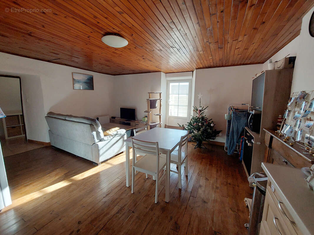 Maison à BARRE
